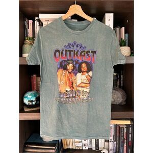 🐿️ NWOT Outkast Mineral Wash Green Short Sleeve Graphic Tee Unisex Small